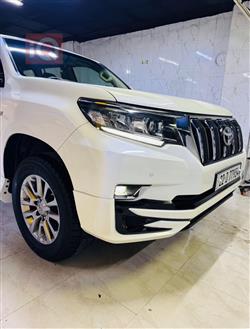 تۆیۆتا لاندكروزر پرادۆ